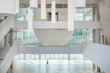 Kecskemét Campus oktatási épület, Bánáti+Hartvig Építész Iroda, LIMA Design, 2019., Fotó: Bujnovszky Tamás