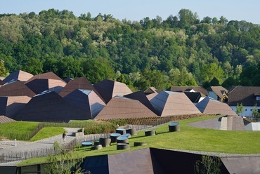 A Terma Olimia bővítése, Termalija Family Wellness részleg, Podčetrtek, Szlovénia, Építészet: ENOTA Architects, 2018., Fotó: Miran Kambič