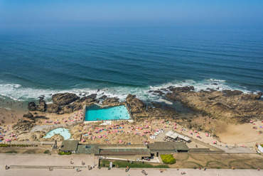 Úszómedencék, Leça, Portugália (Álvaro Siza, 1966). Fotó:  João Morgado, via Getty