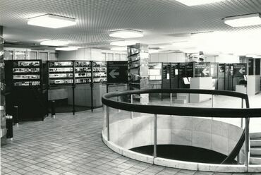 I. Országos Ipari Formatervezési Konferencia és kiállítás a Kamara székházában, 1984. Forrás: a Design Center archívuma