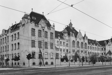 Budapest, Könyves Kálmán krt. 40., 1940-ben, tervező: Kőrössy Albert, kivitelező: Biró Károly és Gyula (Fortepan/Somlai Tbor)