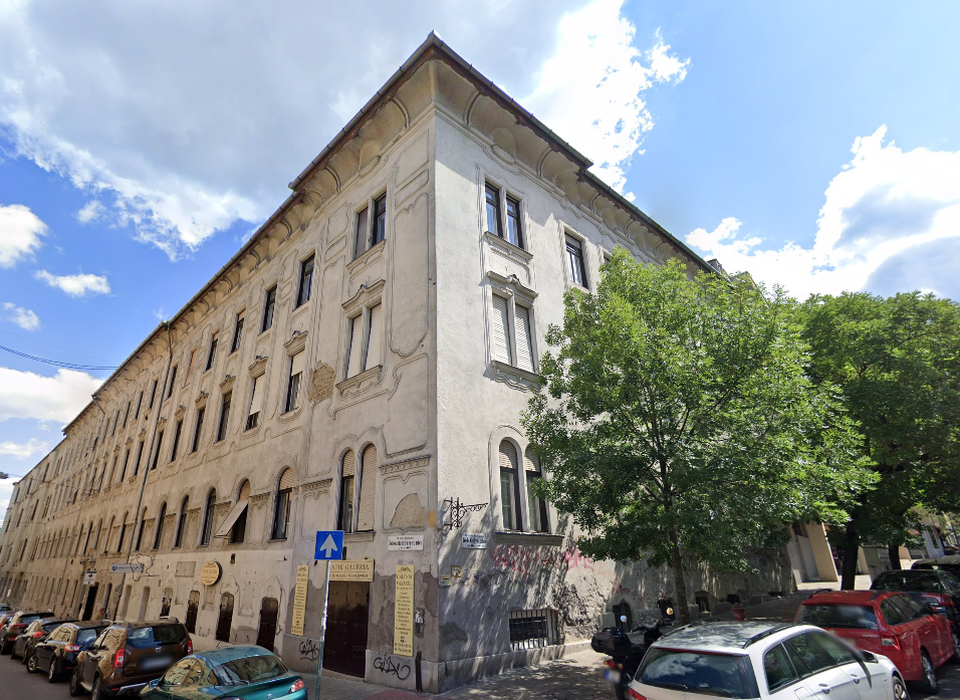 Budapest, Kékgolyó utca 16/b., tervező és kivitelező: Biró Károly és Gyula (Google Streetview, 2019. július) 