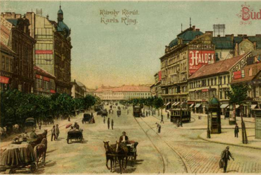 Budapest, a Károly körút 1900 körül, bal oldalt az akkor még kétszintes 24. számú házzal - forrás: FSZEK, Budapest Gyűjtemény