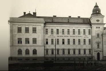 Szombathely, a Szalézi rend tanoncotthona 1930 körül - tervező: tervező: Brenner (VI) János - forrás: képeslap