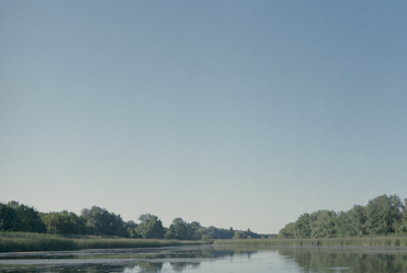 Sneci – Lakóhajó a Tisza-tavon – terv: Bene Tamás – fotó: Máté Balázs 