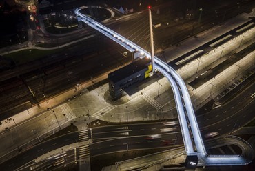 Kaposvári Közlekedési Központ. Építészeti és tájépítészeti generáltervezés: Unitef ’83 Zrt. Fotó: Szecsődi Balázs, MÁV