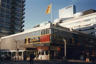 Rotterdam, Lumiere filmszínház 1996-ban, tervező: Bodon Sándor (Cinematreasures.org)