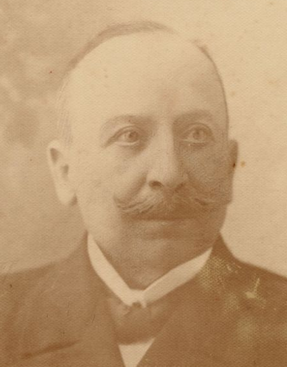 Dr. Bierbauer Viktor 1900 körül (MaNDA/Székesfehérvár, Városi Képtár)
