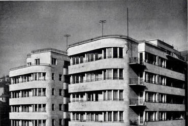Budapest, Margit krt. 15-17., 1938-ban, tervező: Hofstätter Béla és Domány Ferenc (Tér és Forma, 1938/6., 180. o. és 191. o.)