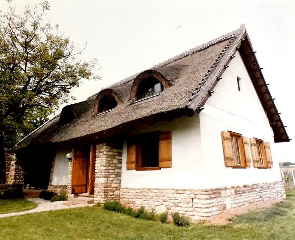 Vincellérház Csopakon, 1994-ben. Forrás Mueller-hagyaték