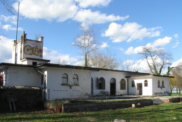 Vigadó, Balatonszemes, 2013 (tervező: Wälder Gyula, 1934) / fotó: Wettstein Domonkos