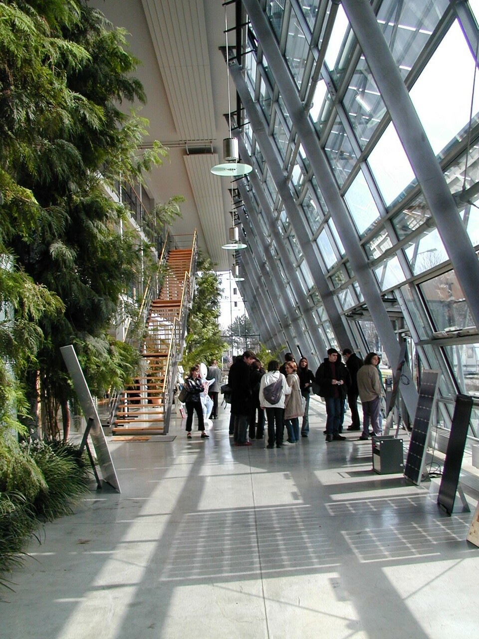 'Sustainable City District Vauban' közösségi ház naptere (Fotó Szulágyi Zs.)