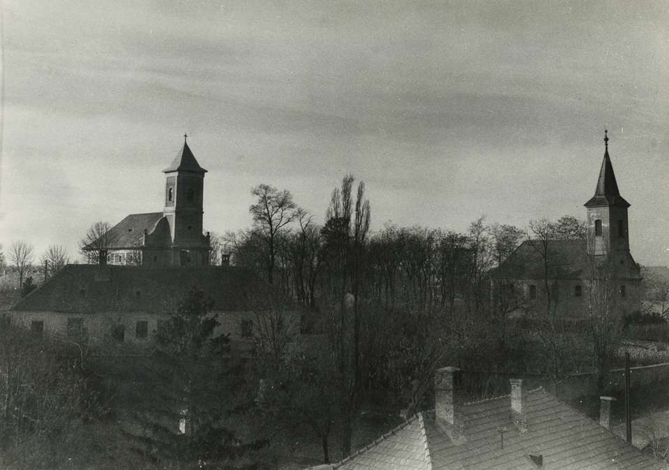 A Templomdomb látképe központ felől nézve 1952-ben... / VÁTI - Lechner Fotótár