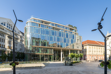 DVM group, Szervita Square Building, Budapest