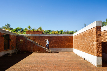 Casa Terreno, Valle de Bravo, Mexikó. Fernanda Canales Arquitectura. Fotó: Rafael Gamo 