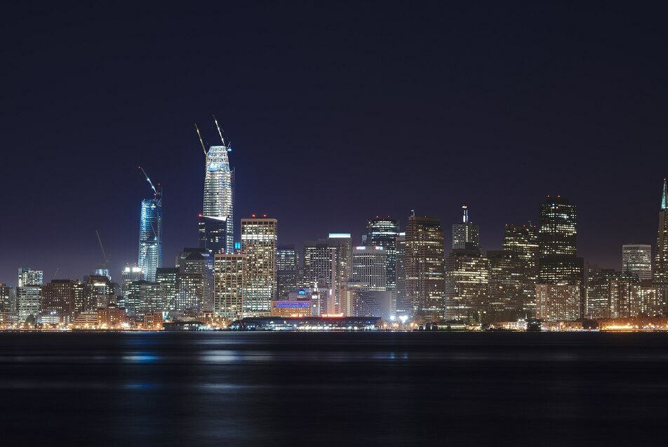 Nem csak Pisában van ferde torony – dől a San Francisco-i Millennium Tower 