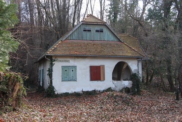 Népies és nemzeti törekvéseket mutató Rozmaring nevű nyaraló Balatonszemesen / Fotó: Wettstein Domonkos