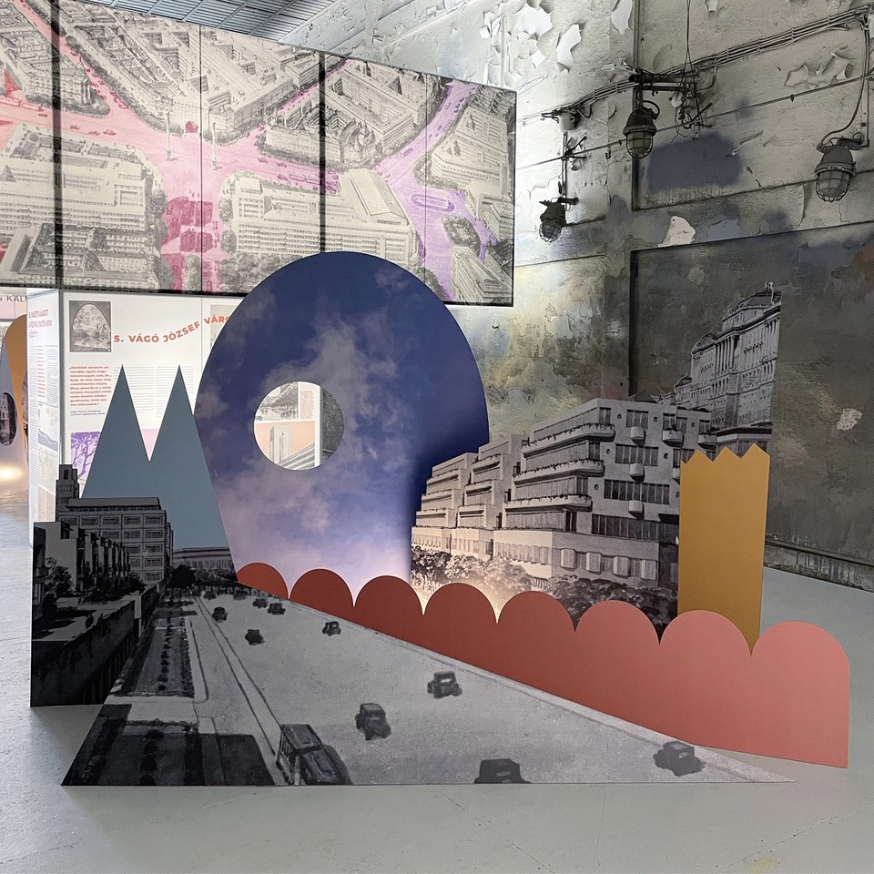 A kiállítás egyik Paradigma Ariadné által tervezett installációja Vágó József városfejlesztési elképzeléseivel, Forrás: Paradigma Ariadné