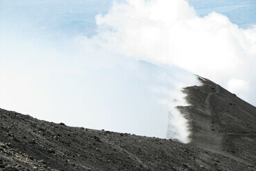 Az Etna kráterének pereme, fotó: Balogh Csaba