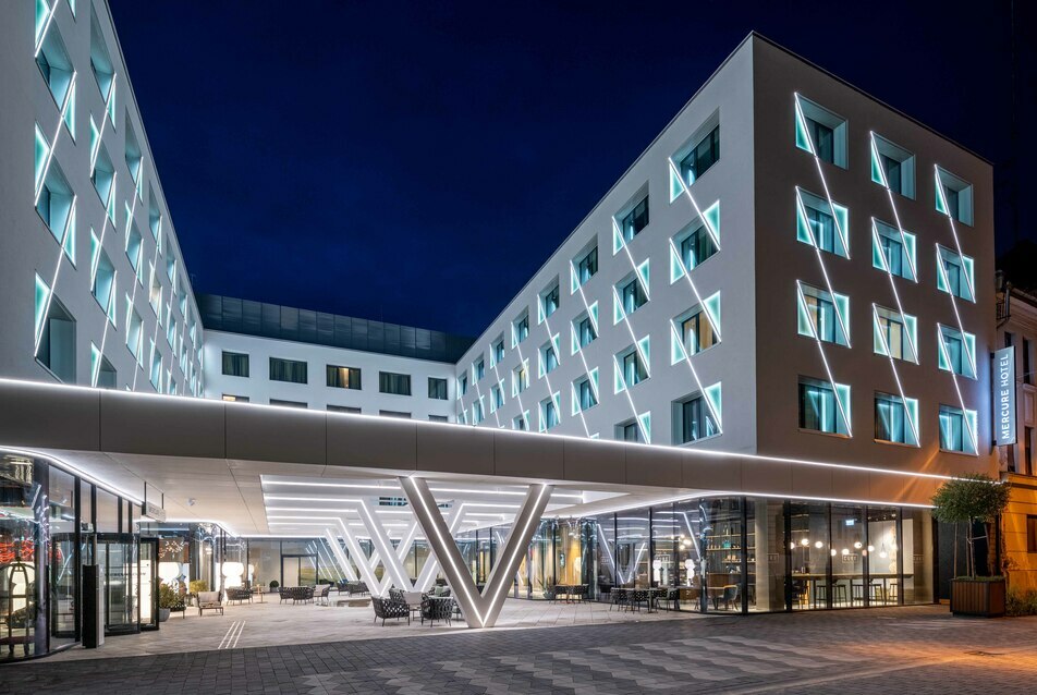 A BORD Építész Stúdió újabb hotelépülete: Mercure Debrecen