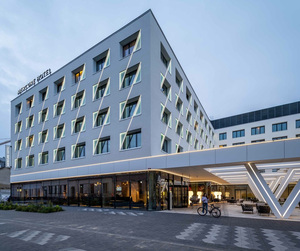 Mercure Debrecen – BORD Építész Stúdió – fotó: Palkó György