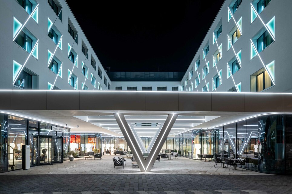 Mercure Debrecen – BORD Építész Stúdió – fotó: Palkó György