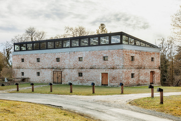 Magtár rendezvényterem Alsóbogáton – tervező: MM Művek – fotó: Bujnovszky Tamás