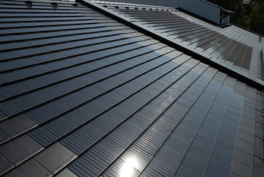 A leggyakoribb tévhitek a napelemes tetőcserépről. Forrás: Terrán