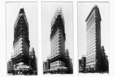 Az építkezés fázisai (1902). Forrás: Wikimedia Commons / Library of Congress