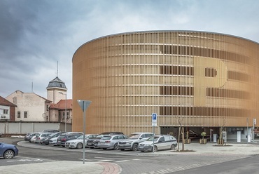 Parkolóház, Sopron – tervező: KÖZTI Zrt. – fotó: Bujnovszky Tamás