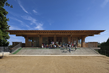 Asahi Kindergarten, Japán / tervező: Takaharu Tezuka és Yui Tezuka / fotó: Katsuhisa Kida | FOTOTECA / forrás: Tezuka Architects