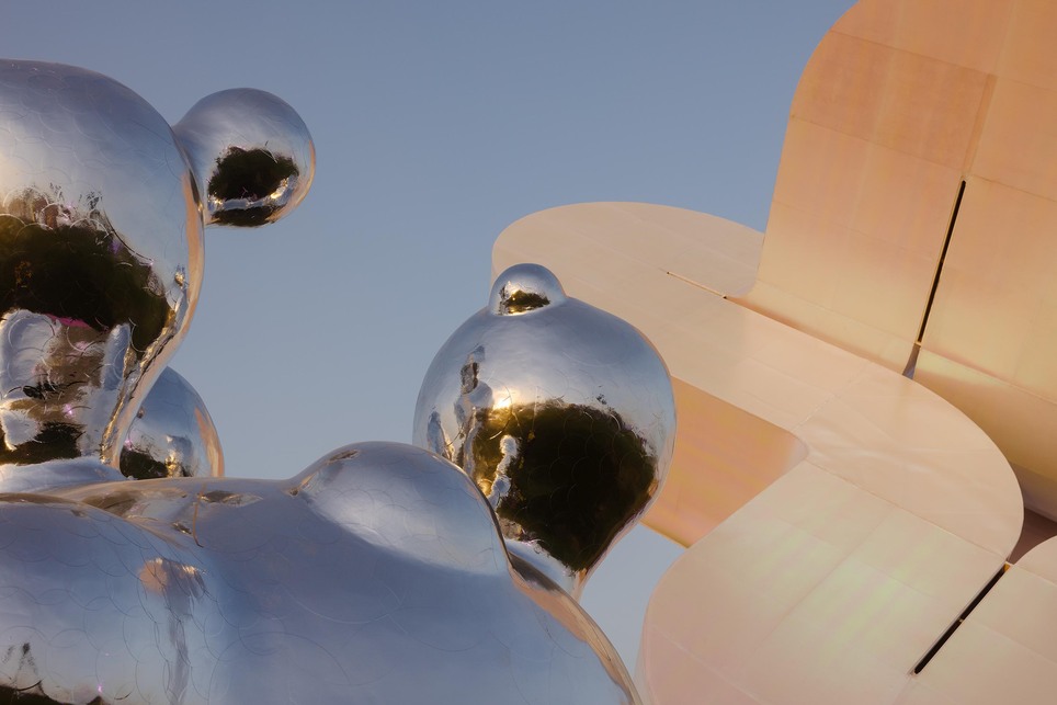 Güvenç Özel: Holoflux - Coachella Valley Music and Arts Festival 2023. Fotó: Lance Gerber, forrás: Coachella
