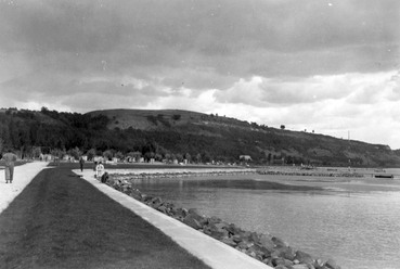 Balatonkenese, Székesfővárosi Tisztviselők Üdülőtelepe (később Honvéd üdülő). Felvétel éve: 1940 / Forrás: Fortepan 92592, Fortepan