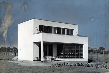 Preisich Gábor, Balatonföldvár, nyaraló épület (belsőépítészet: Révész Zoltán) felvétel: 1937 / Fortepan 157963, Preisich család