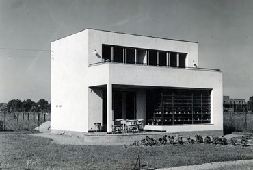 Preisich Gábor, Balatonföldvár, nyaraló épület (belsőépítészet: Révész Zoltán) felvétel: 1937 / Fortepan 158029, Preisich család