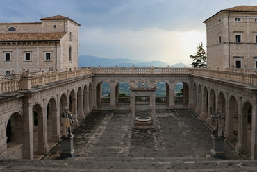 Monte Cassino. Forrás: Wikimedia Commons / Mattis
