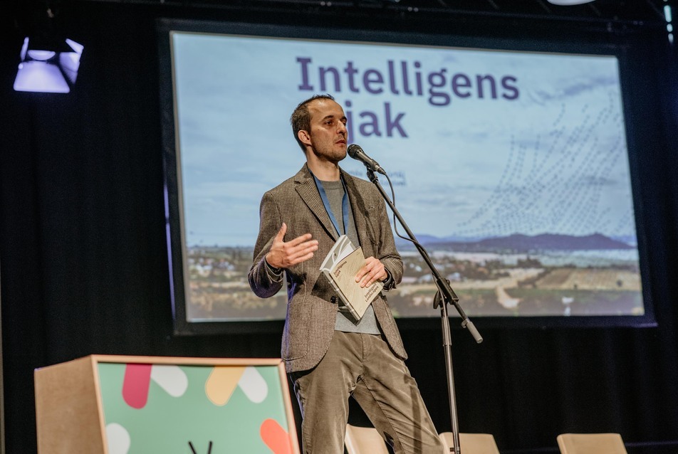 Intelligens tájak – konferenciabeszámoló
