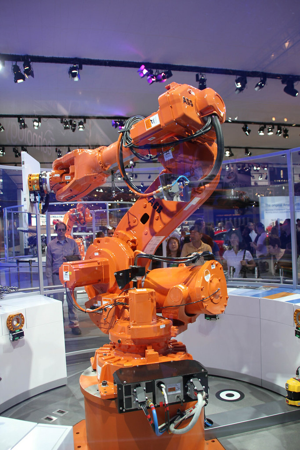 Car Manufacturing Robotic Arms