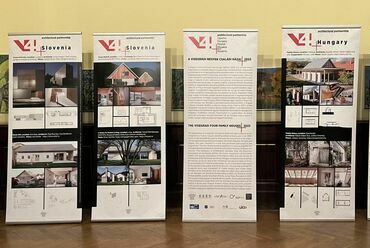 "V4+ családi házak" vándorkiállítás. Fotó: Facebook / MÉSZ
