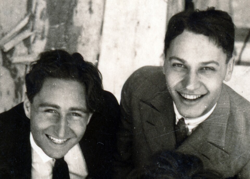 Építészek az állványzaton: balról Révész Zoltán és Körner József az 1930-as évek első felében. Fortepan/Preisich-család
