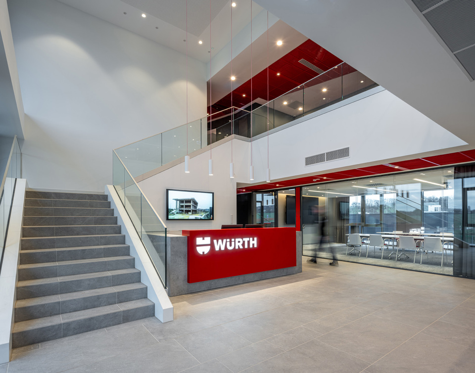 Würth-székház, Törökbálint. Tervezők: Reload Építészstúdió & Demeter Design Stúdió. Fotó: Palkó György
