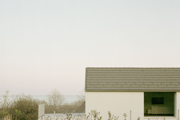 VÜ architects: Balatonalmádi nyaraló. Fotó: Danyi Balázs

