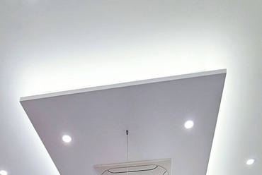 N20 Apartman. Tervező: Dr. Heckenast Gábor. A tervező saját fotója
