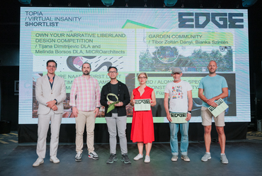 Az EDGE Awards Topia/Virtual Insanity kategóriájának finalistái: Dr. Patrick Macasaet, a Microarchitects, Dányi Tibor Zoltán és Füzes Bálint. A kategória díjazottja Dr. Patrick Macasaet Vei Tannal közös projektje lett. A zsűri képviseletében Csiszér András laudálta a díjazottakat. Fotó: Hegyháti Réka

