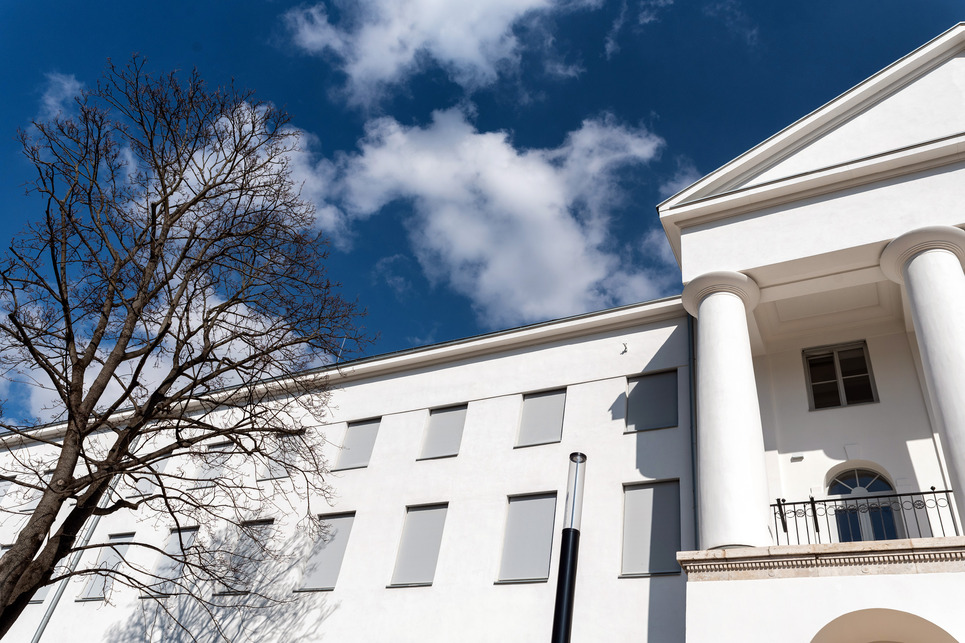 MOME Campus, Budapest – Építészet: Csomay Zsófia, Németh Tamás (CET Budapest Kft.), Csillag Katalin, Gunther Zsolt (3h Építésziroda) – Fotó: Palkó György – Forrás: Krüllung Kft.