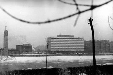 Alumíniumipari Székház a Dunaparton - 1966.