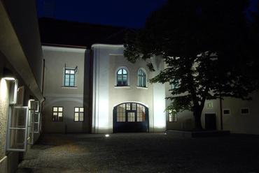 Dubniczay palota – építész: Karácsony Építész Iroda