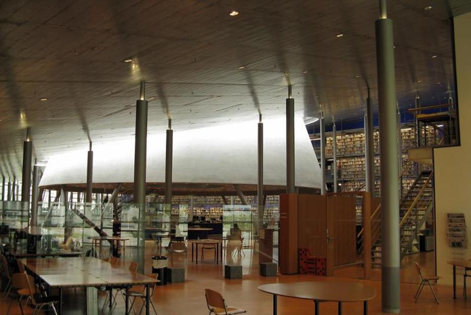 Egyetemi könyvtár, Delft, fotó: Helmle Csaba