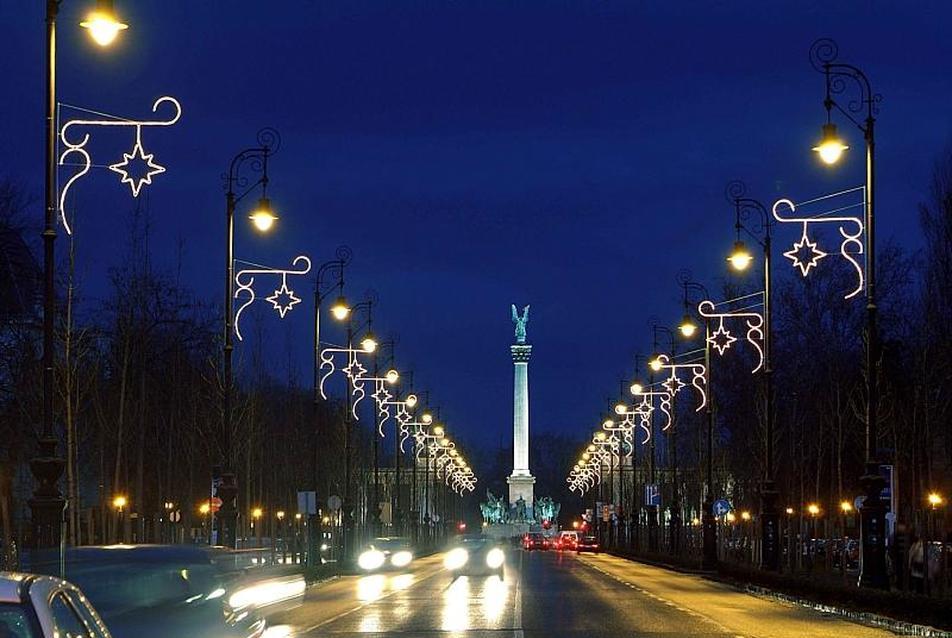 Karácsonyváró budapesti fények