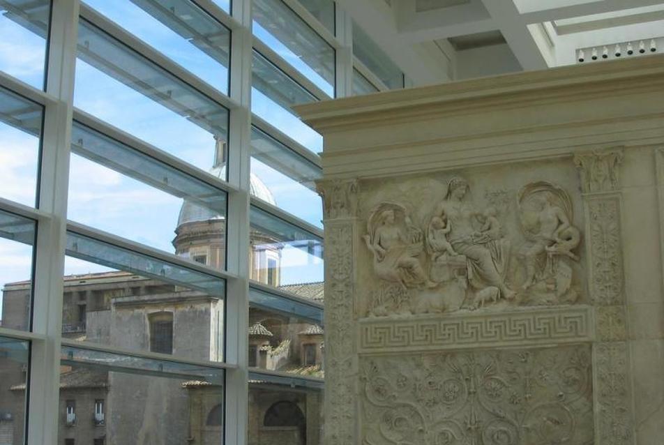 Transzparencia - az Ara Pacis a San Rocco-templommal, fotó: Antonio Trogu